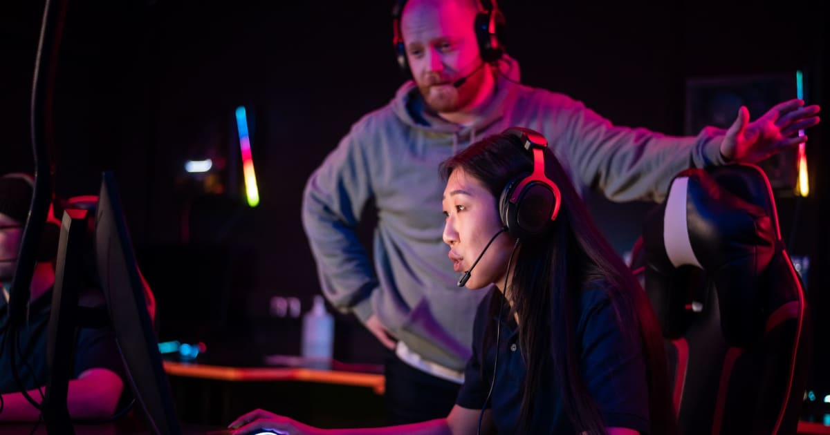What are eSport Coaches, and What do They do?